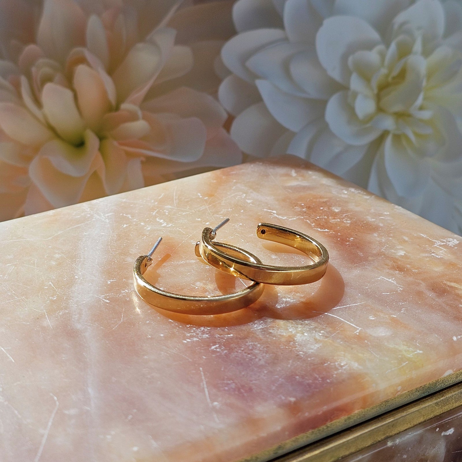 Alchemia Flat High Polish Hoop Earrings | Charles Albert Jewelry