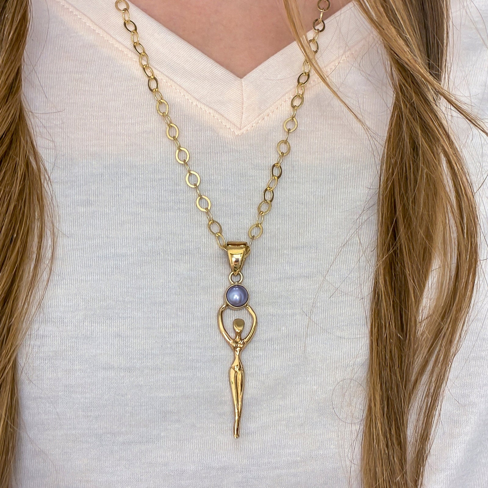 Alchemia Lilac Pearl Goddess Pendant | Charles Albert Jewelry