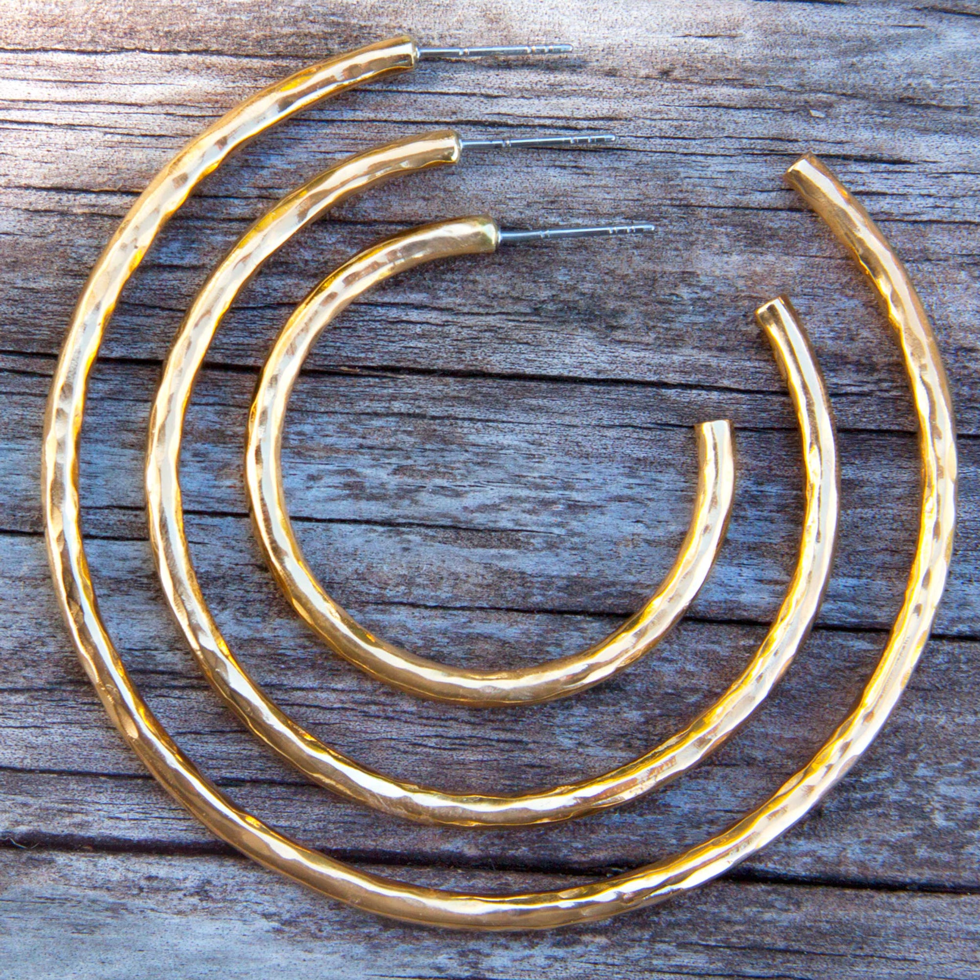 Alchemia Hammered Hoop Post Earrings | Charles Albert Jewelry