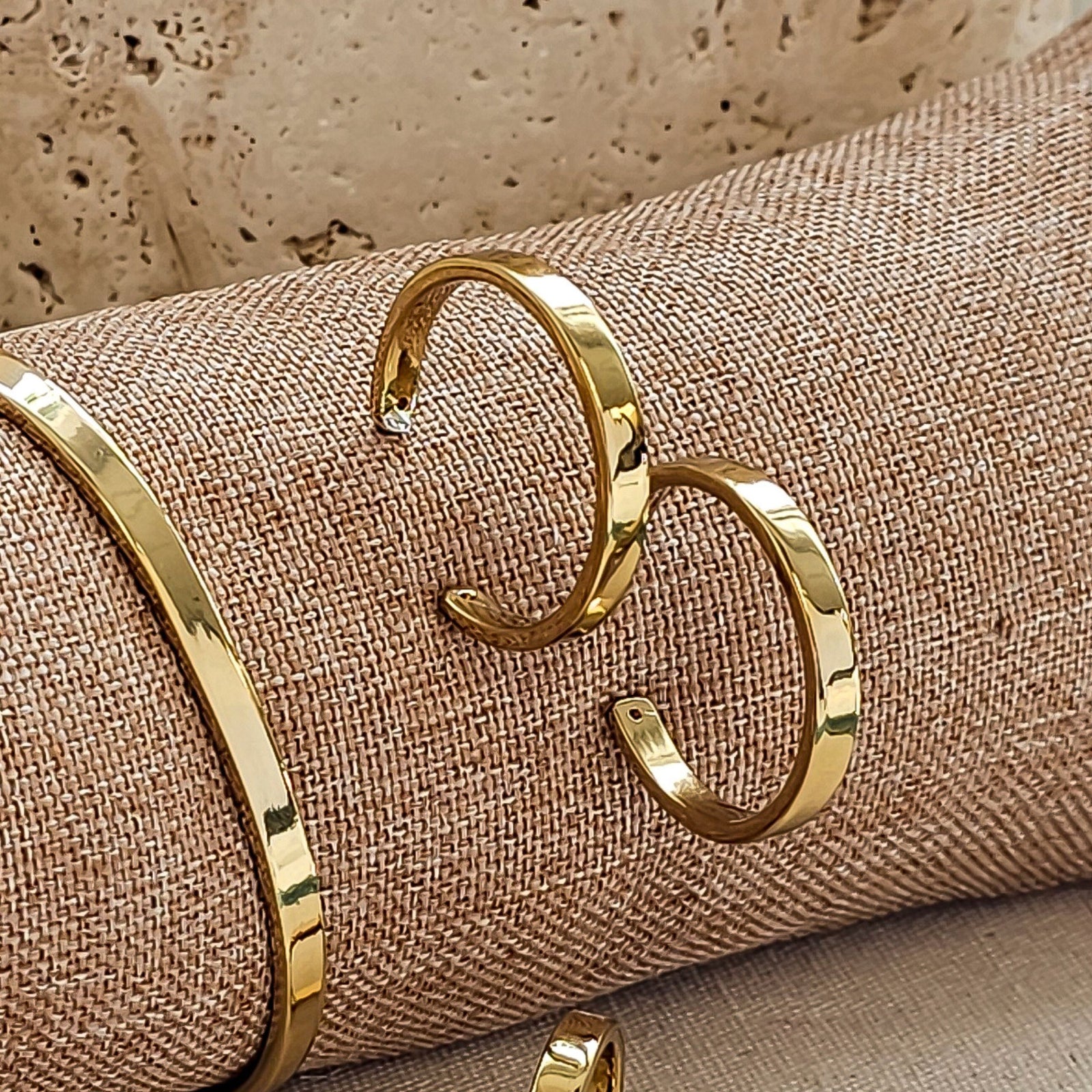 Alchemia Flat High Polish Hoop Earrings | Charles Albert Jewelry