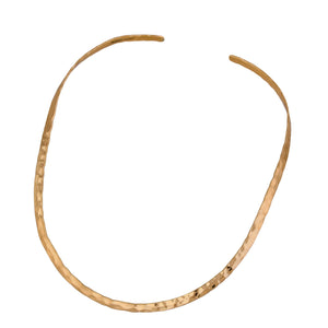 Alchemia Hammered Oval Neckwire | Charles Albert Jewelry